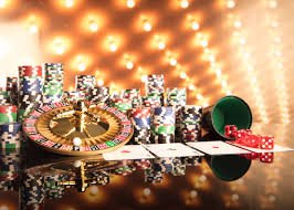 399slot တာဝန်ယူ ကစားခြင်း — ငွေကြေး သတိရှိစွာ စီမံပြီး မြန်မာ ကစားသမား AYA Pay ဖြင့် ဆုကြေးငွေ ထုတ်နေသည့် မြင်ကွင်း